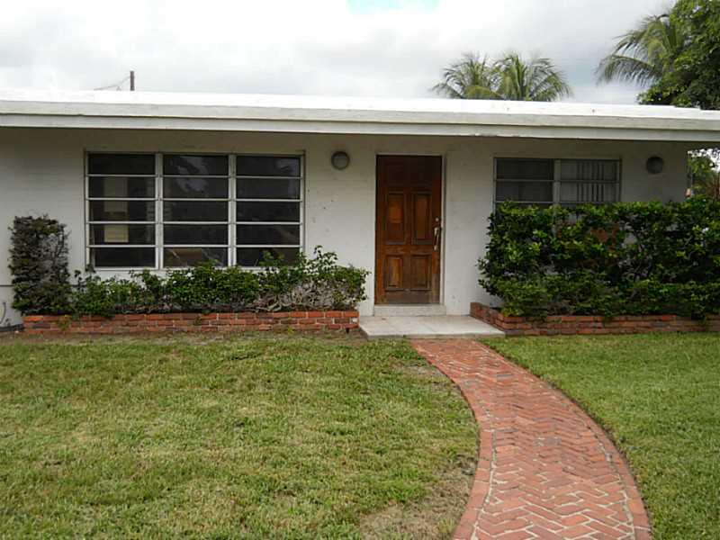 HILLSBORO HARBOR UNIT B - Residential