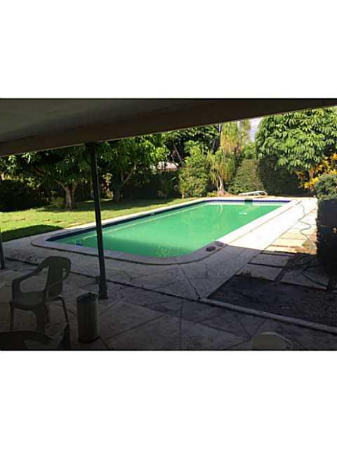 HILLSBORO HARBOR UNIT B - Residential