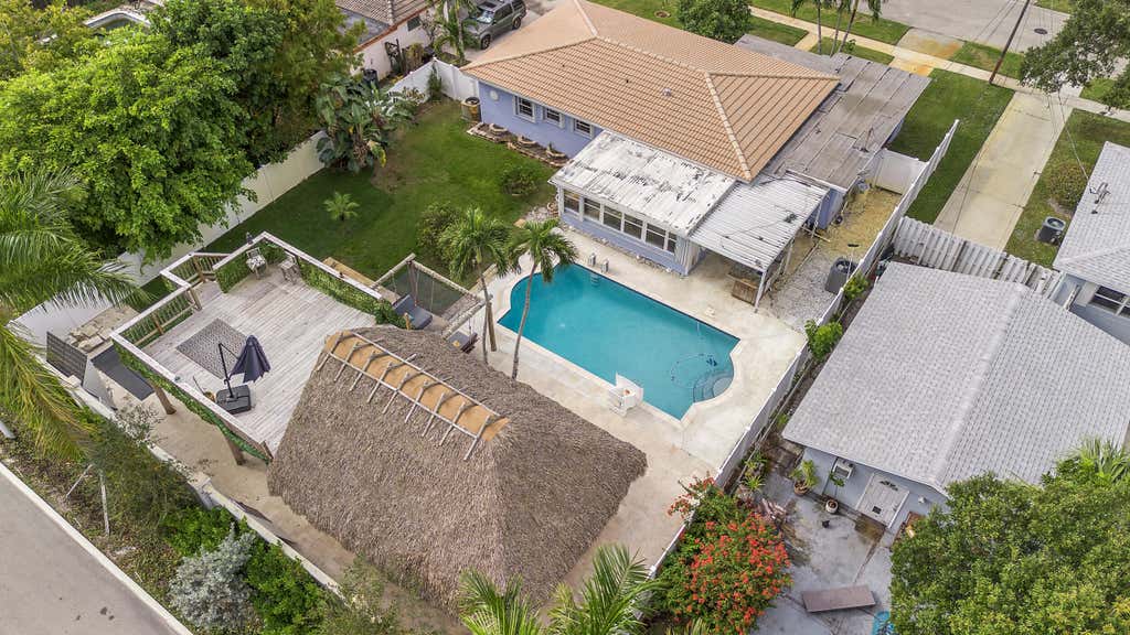 Photo of 1820 SW 22nd Avenue, Fort Lauderdale, FL 33312 (MLS # B26060598)
