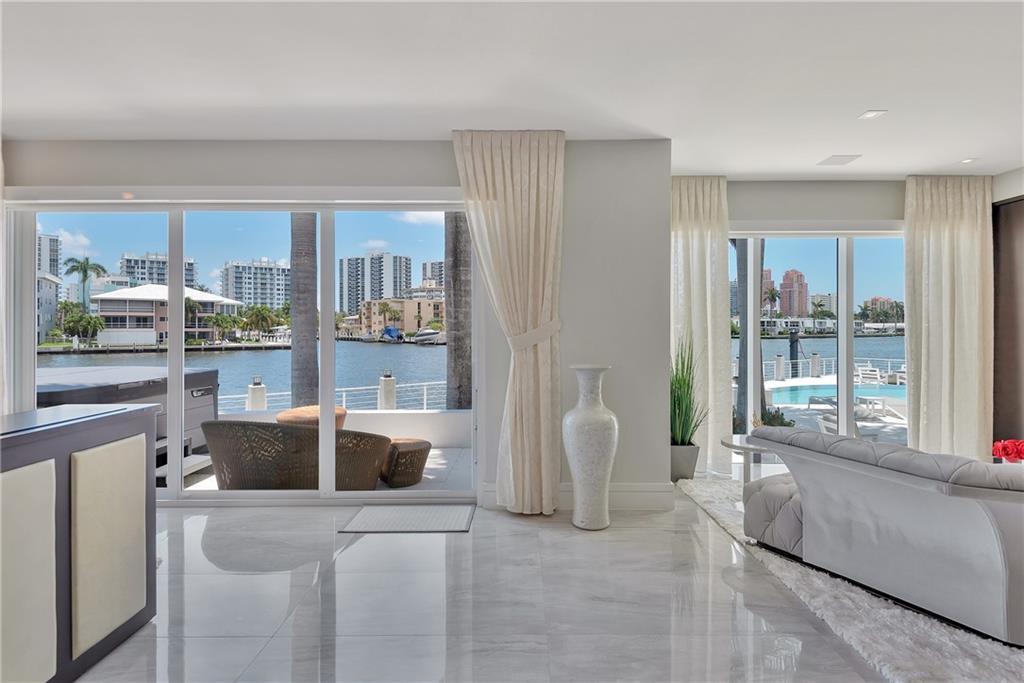 Coral Ridge Galt - Residential