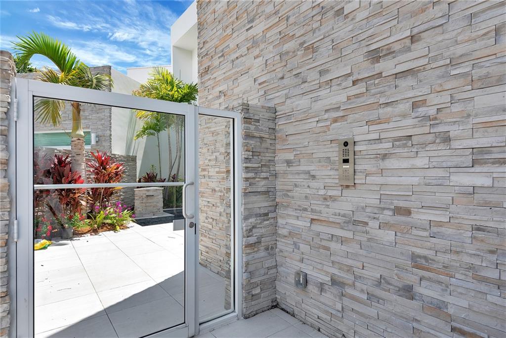 Coral Ridge Galt - Residential