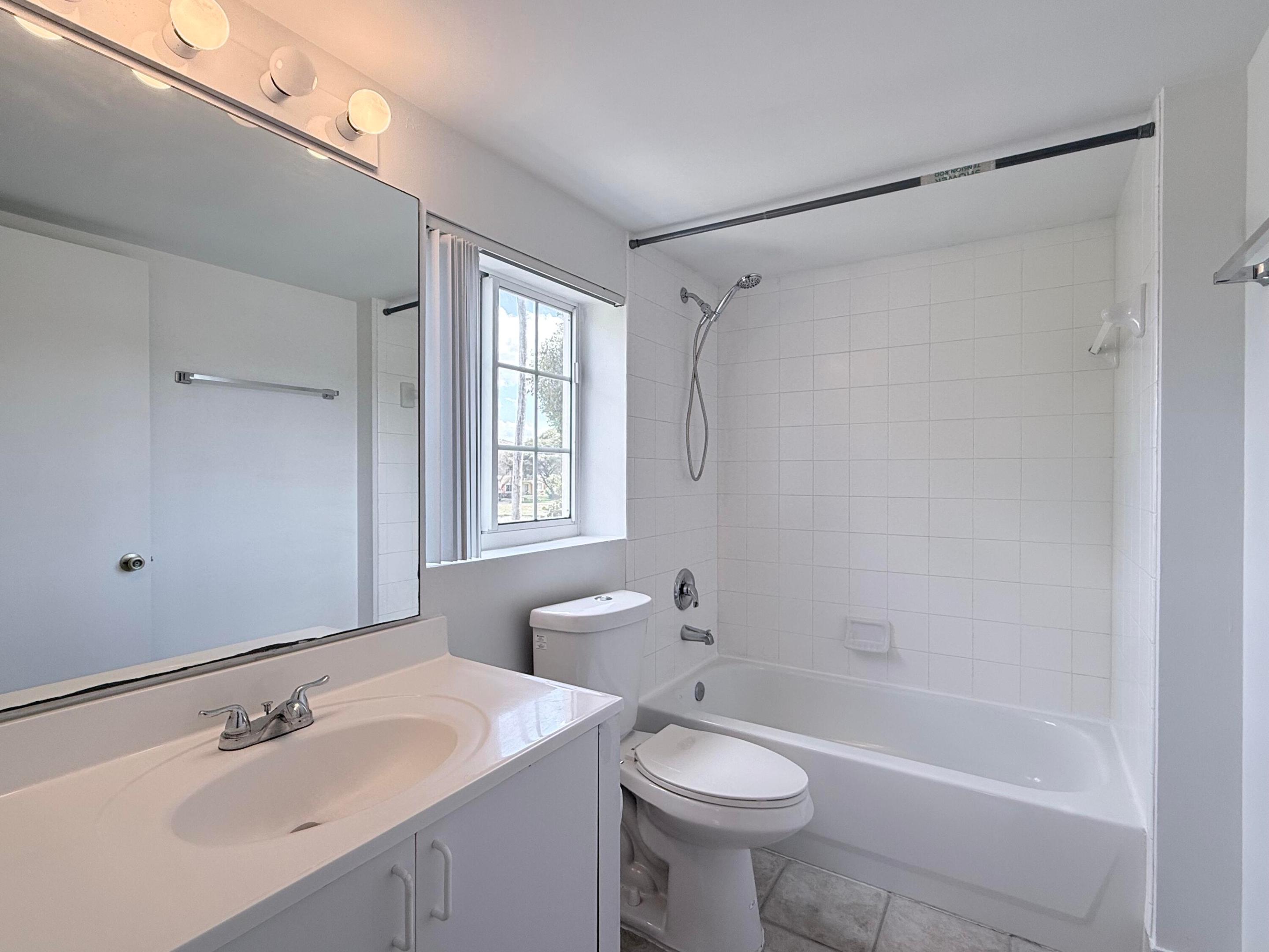 GRAND ISLES CONDO - Residential Lease