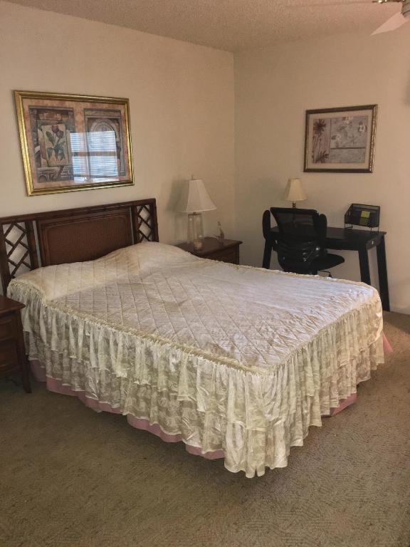 KINGS POINT NORMANDY CONDOS - Residential Lease