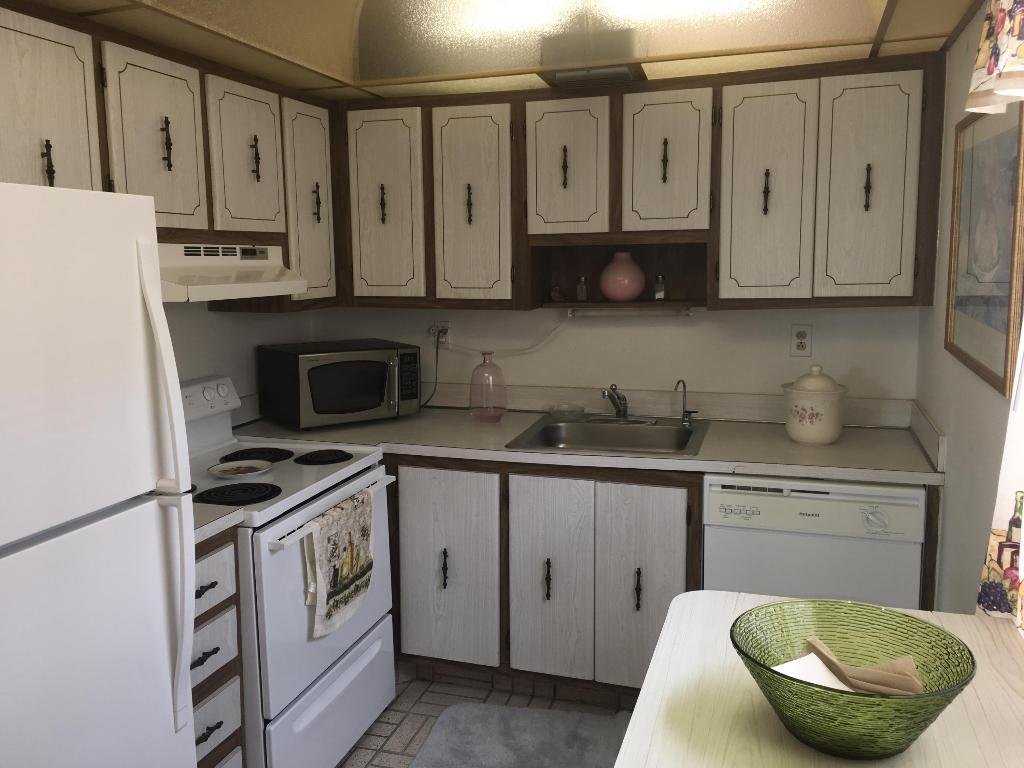 KINGS POINT NORMANDY CONDOS - Residential Lease