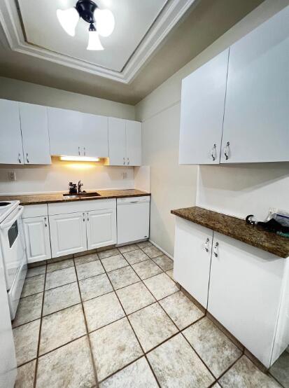 MARINER IV CONDO - Residential