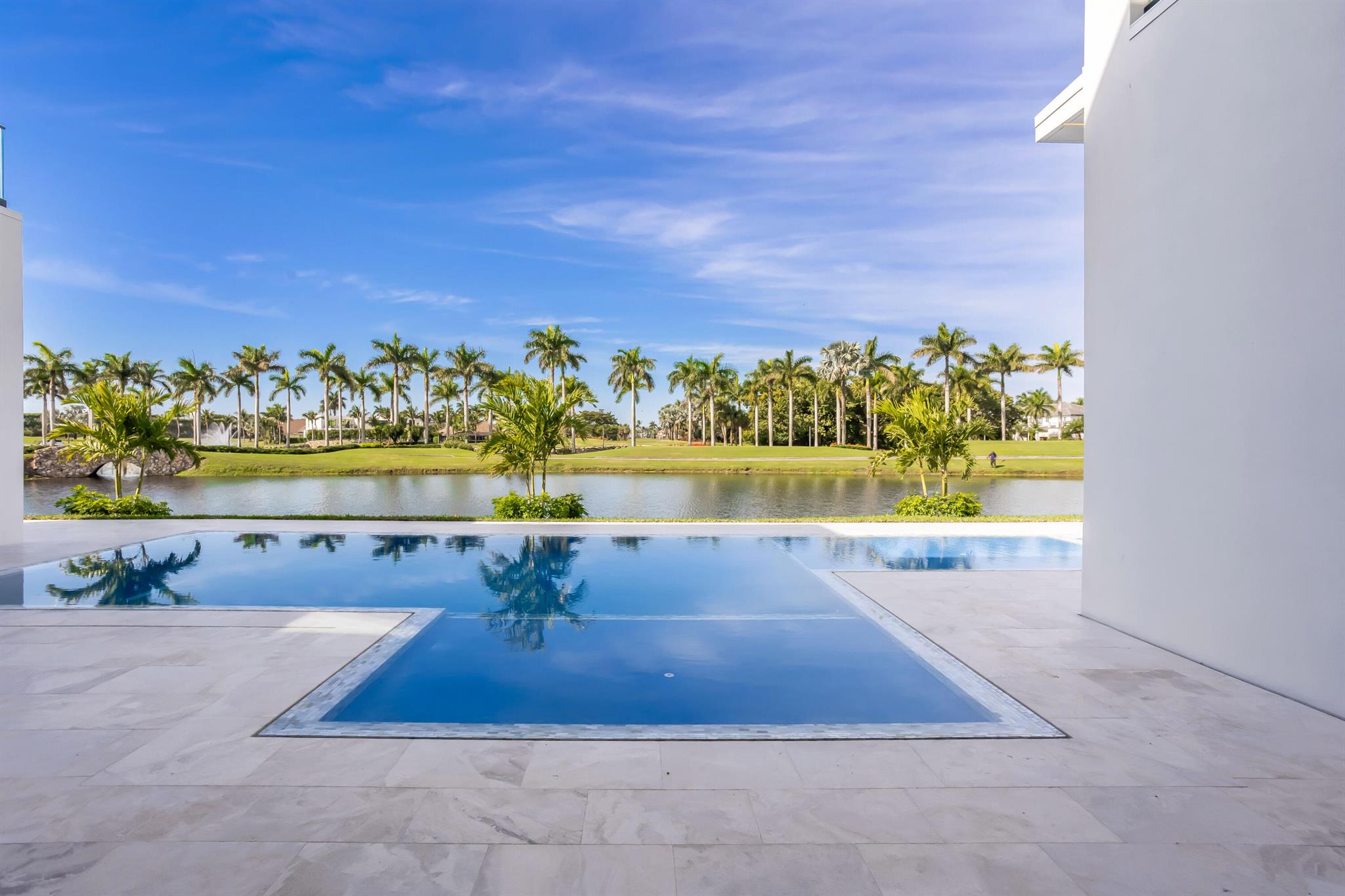 ST ANDREWS COUNTRY CLUB - Residential