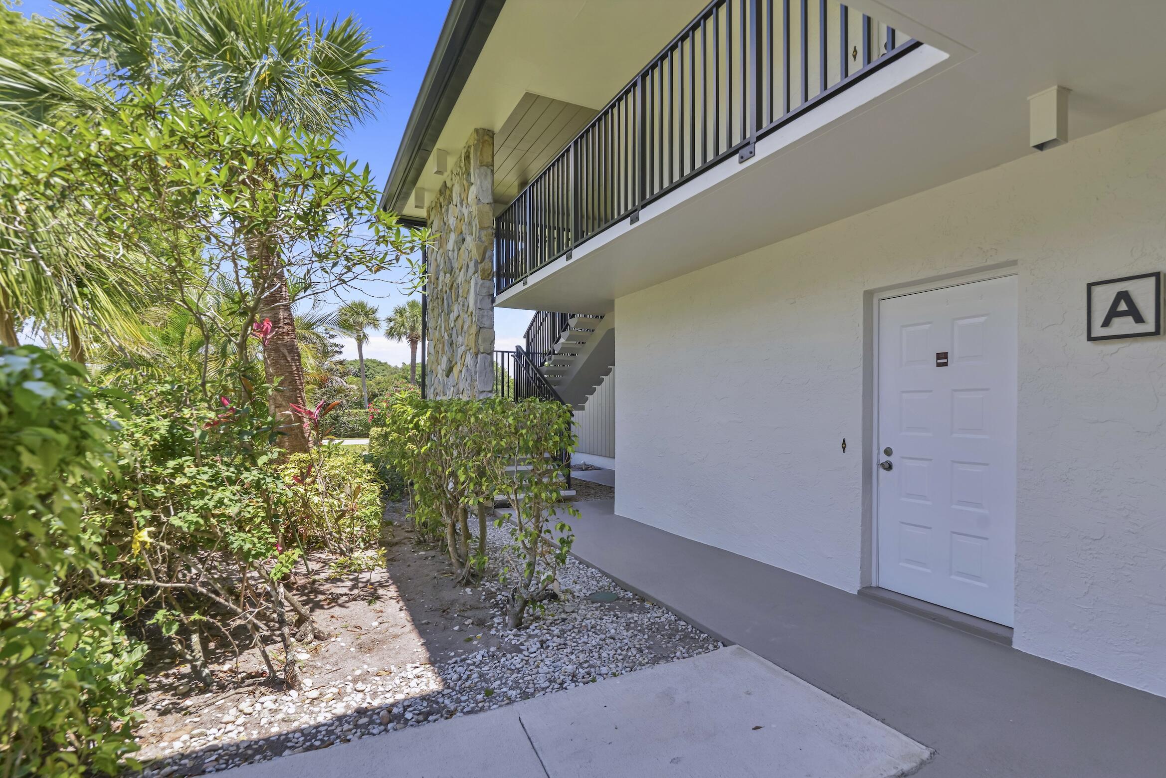 SEAGATE CC, GREENSWARD VILLAGE CONDO - Residential