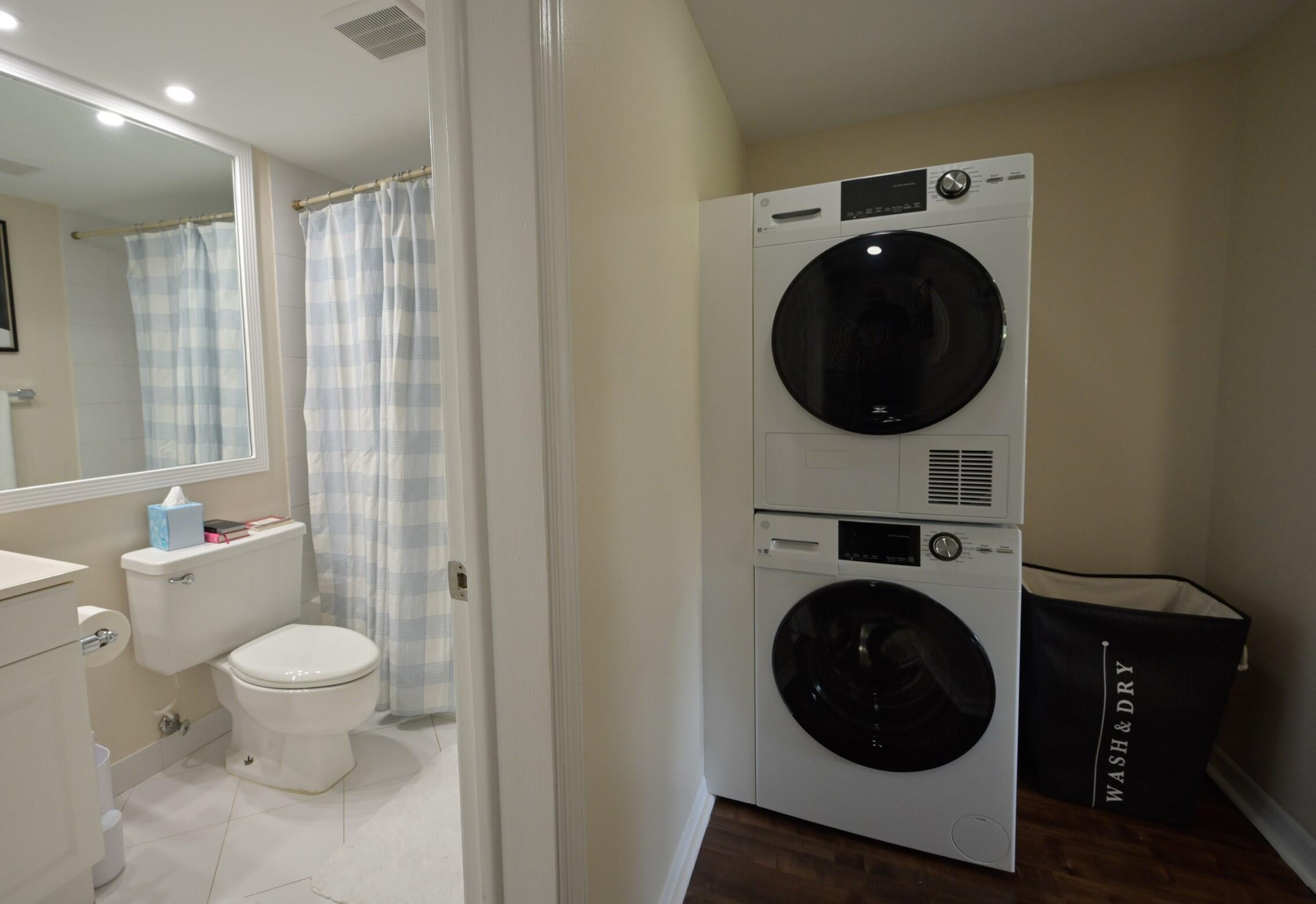 SEAGATE CC, GREENSWARD VILLAGE CONDO - Residential