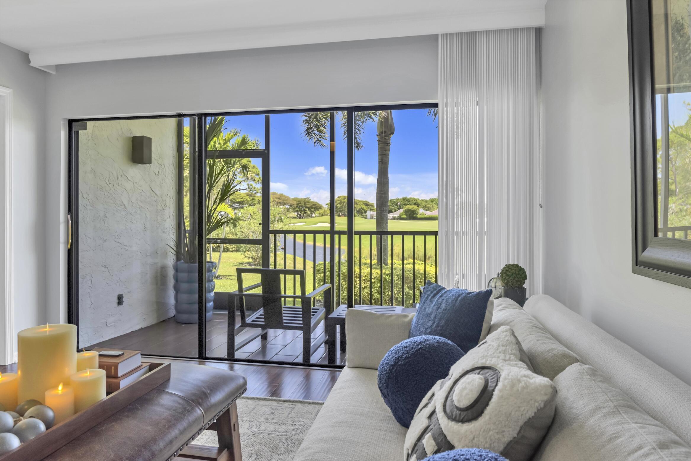 SEAGATE CC, GREENSWARD VILLAGE CONDO - Residential