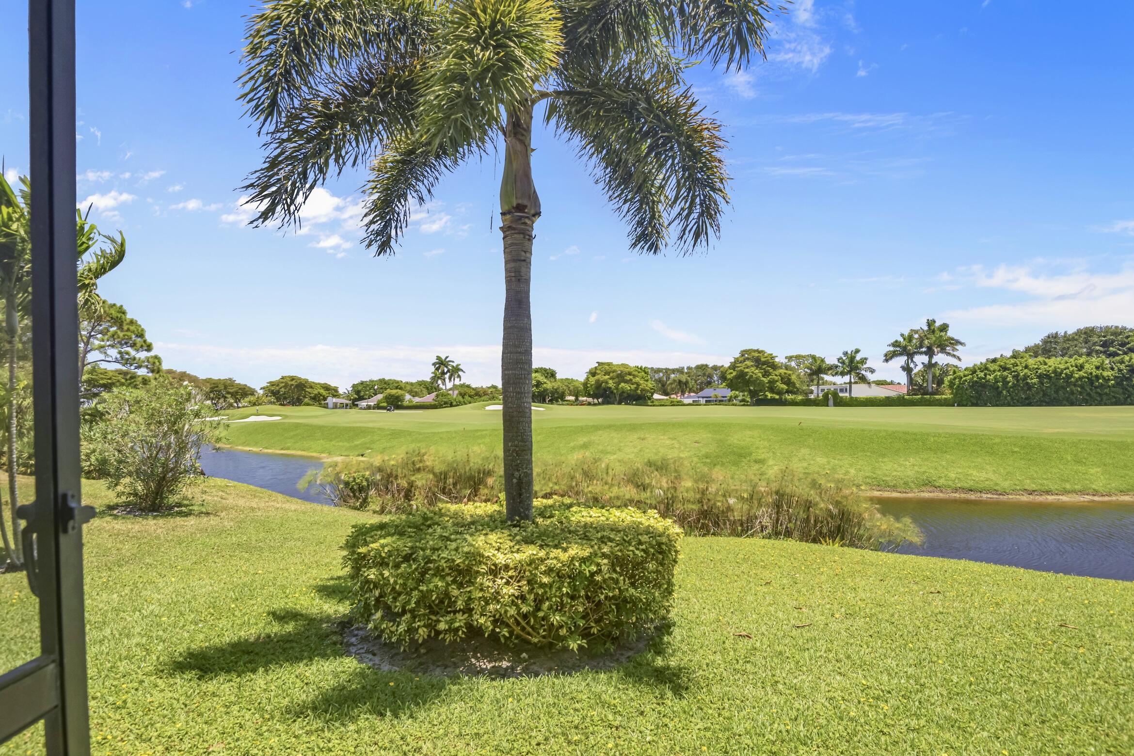 SEAGATE CC, GREENSWARD VILLAGE CONDO - Residential