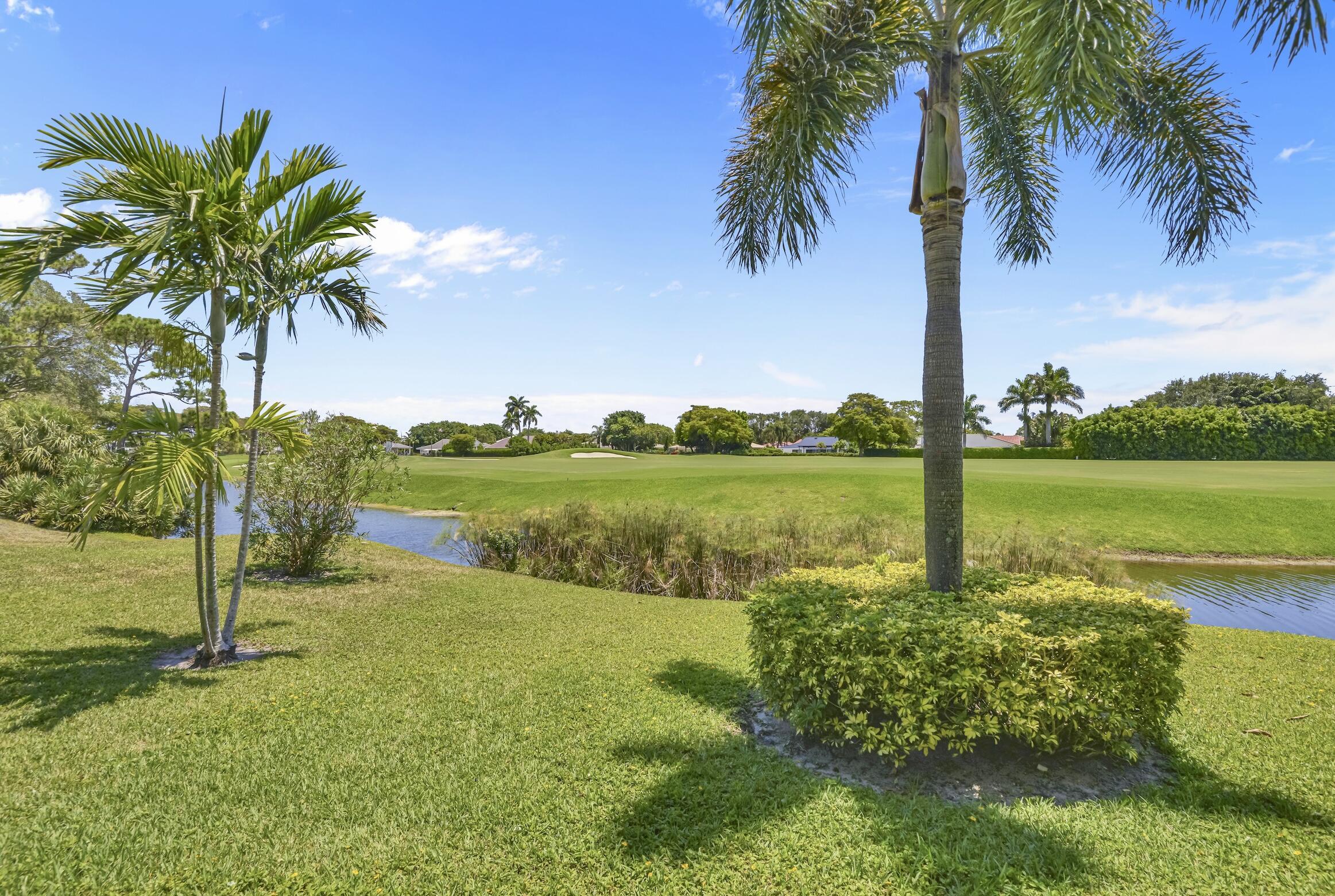 SEAGATE CC, GREENSWARD VILLAGE CONDO - Residential