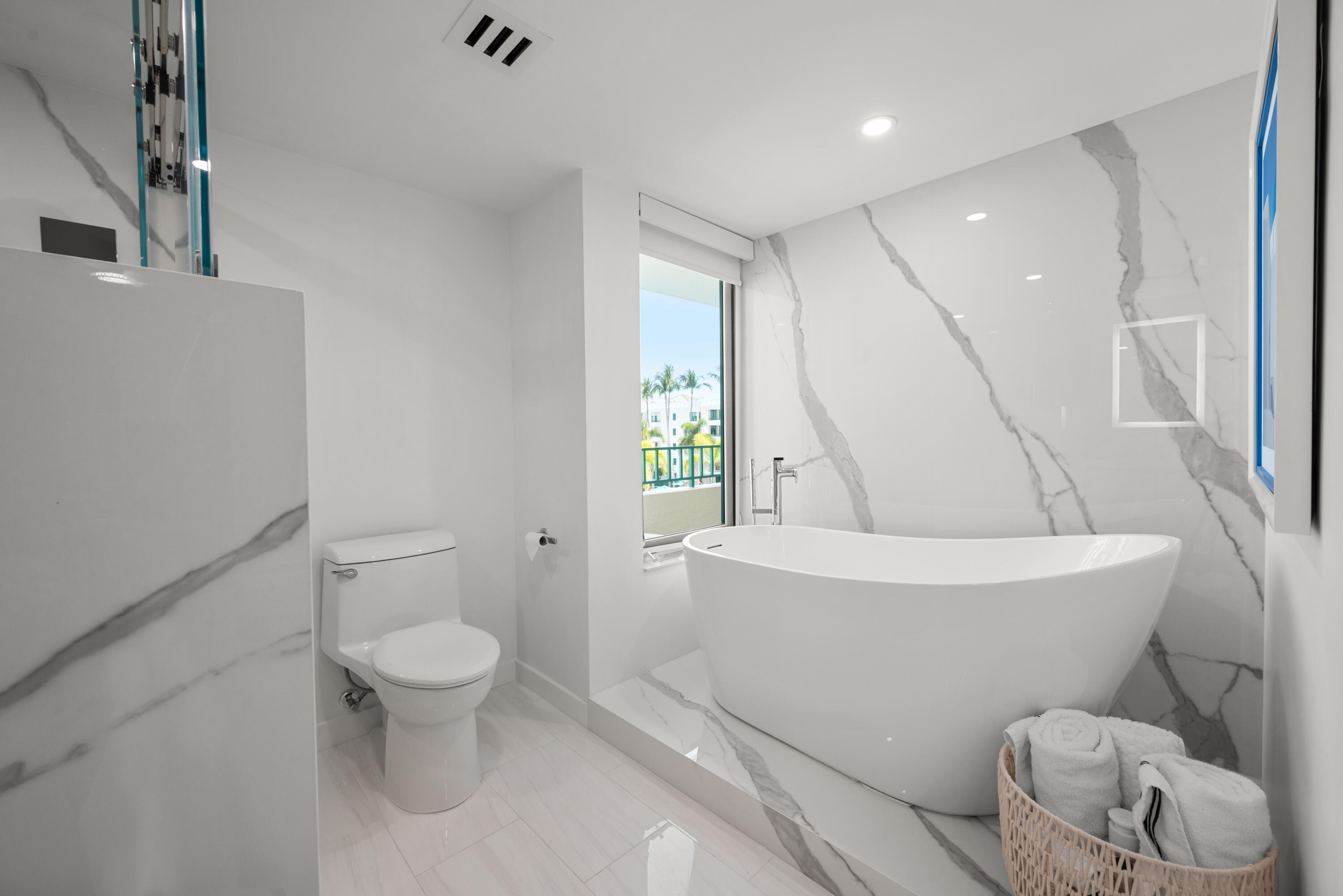 MIZNER COURT CONDO - Residential