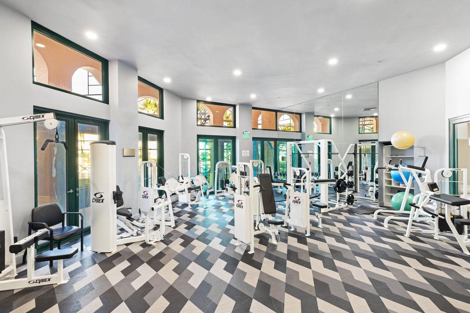 MIZNER COURT CONDO - Residential