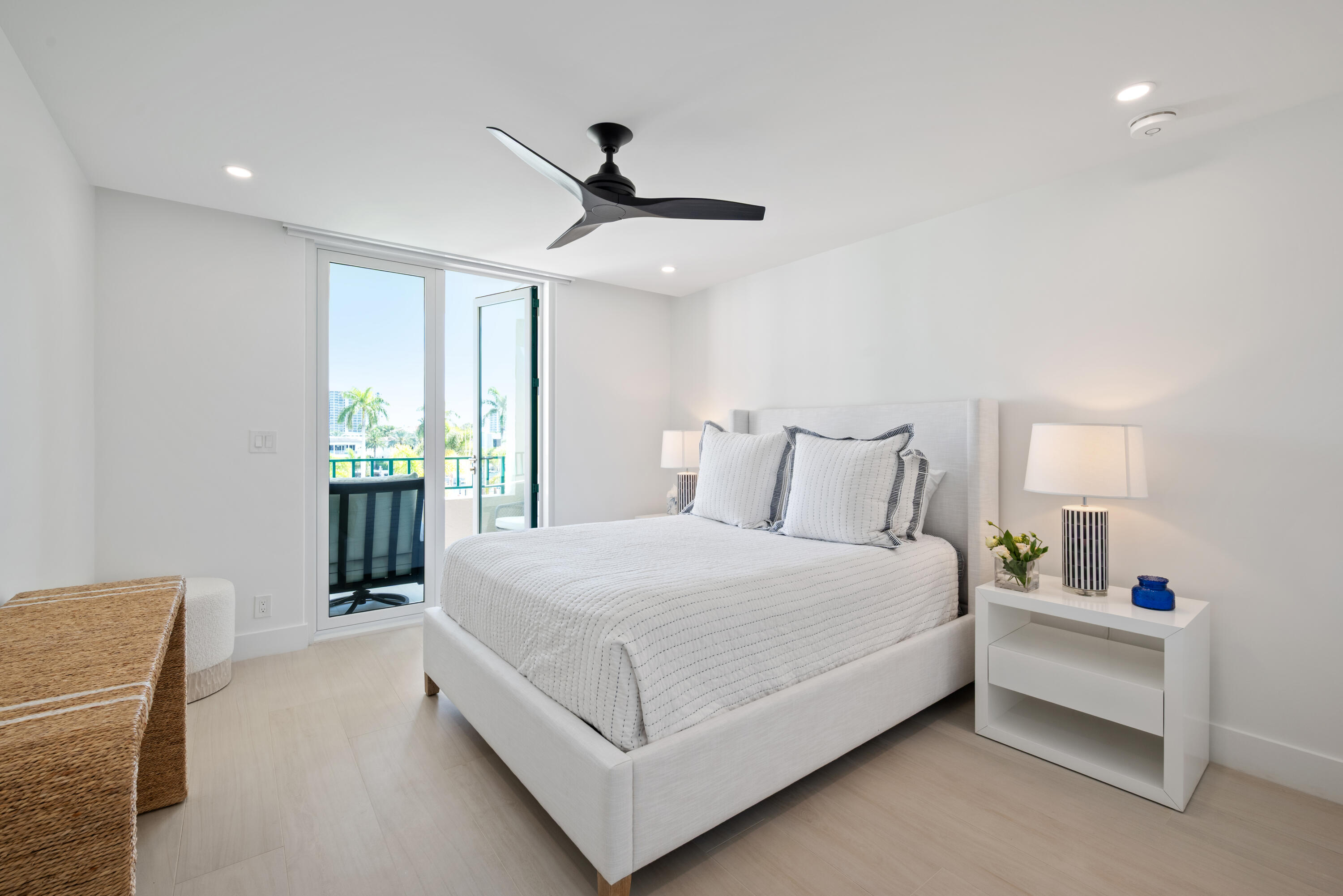 MIZNER COURT CONDO - Residential