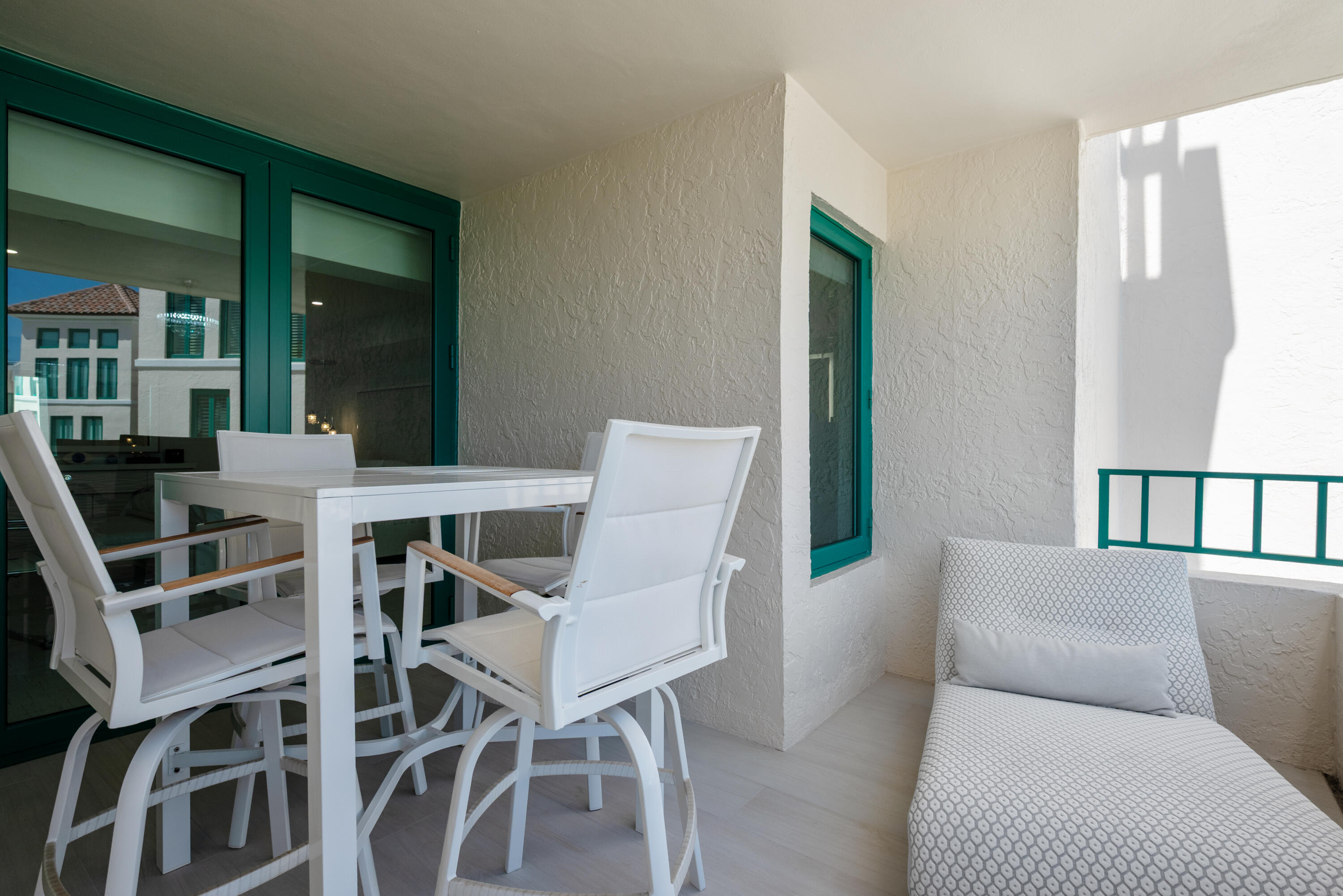 MIZNER COURT CONDO - Residential