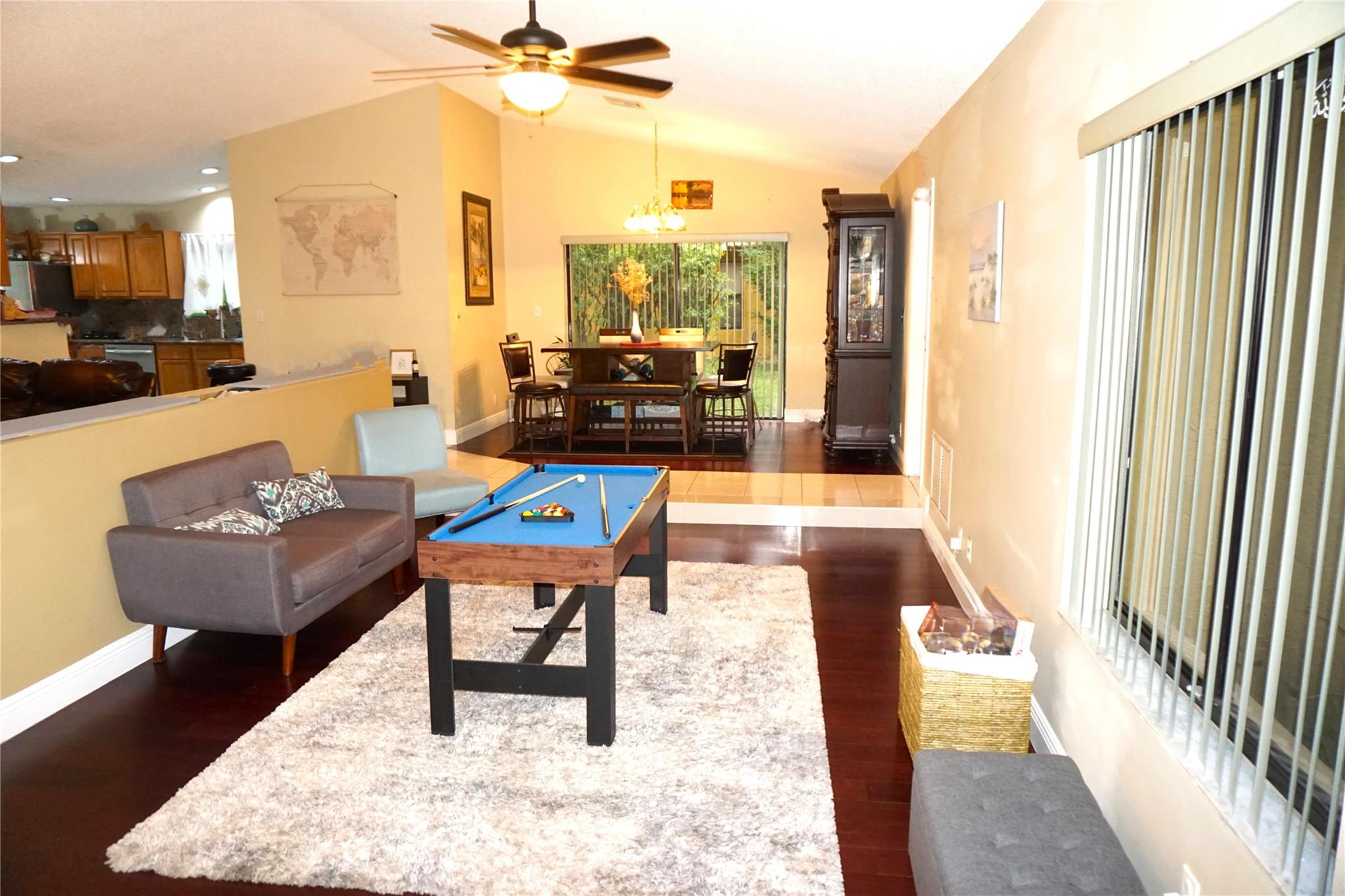 PINE RIDGE - Residential