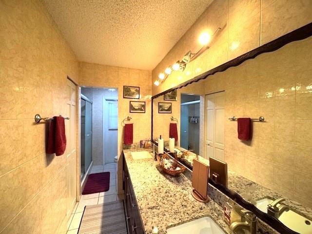 PINE RIDGE - Residential