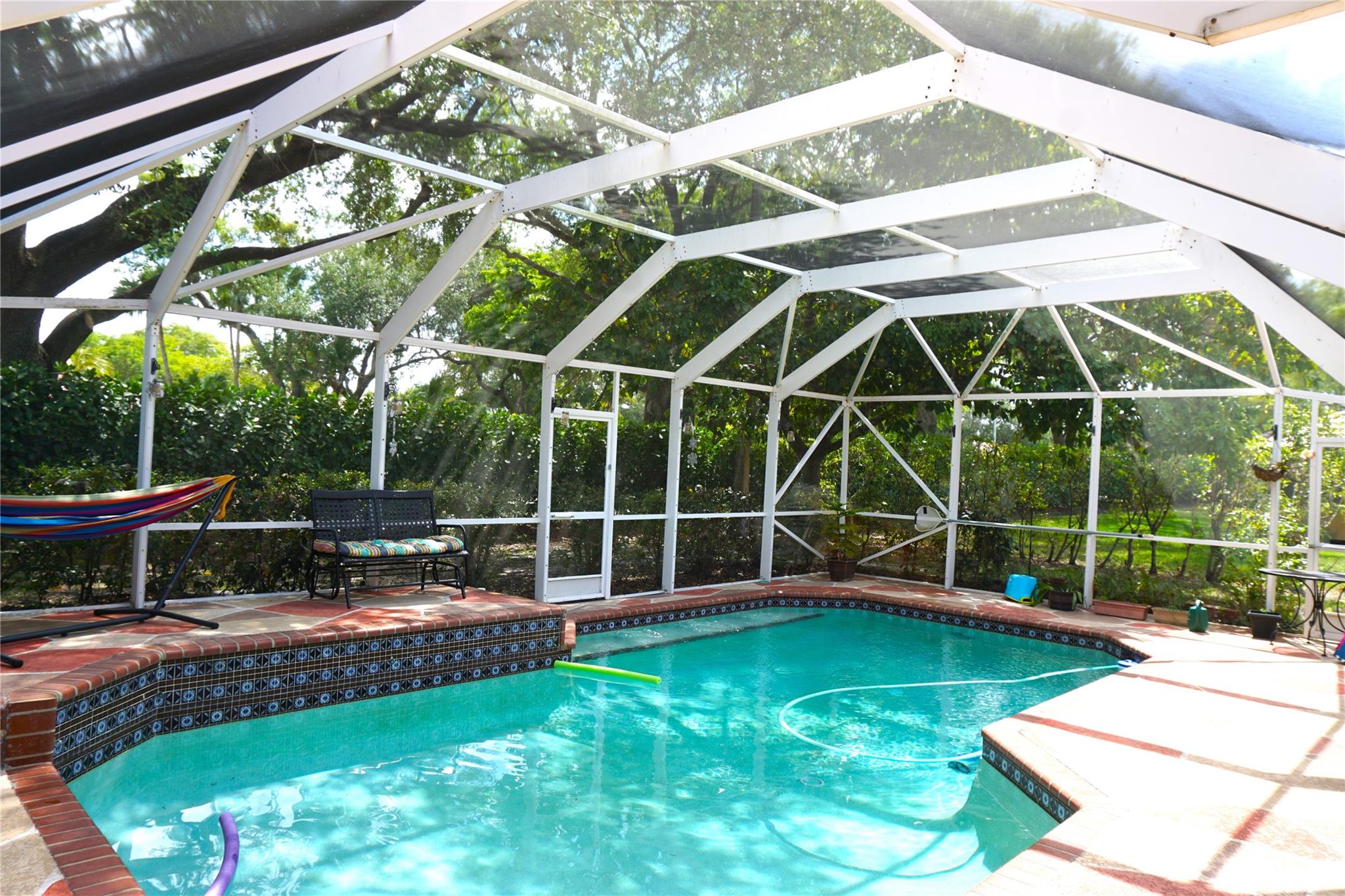9124 NW 50th Ct