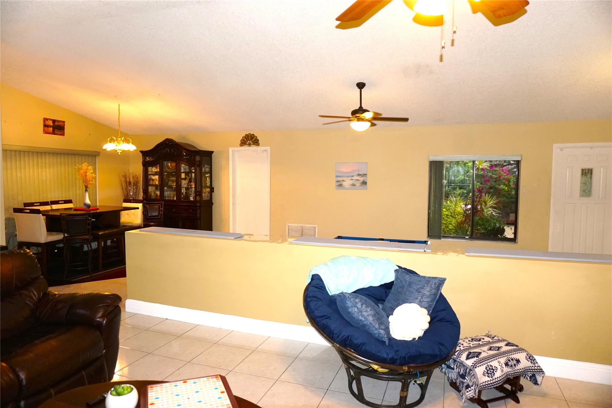 PINE RIDGE - Residential