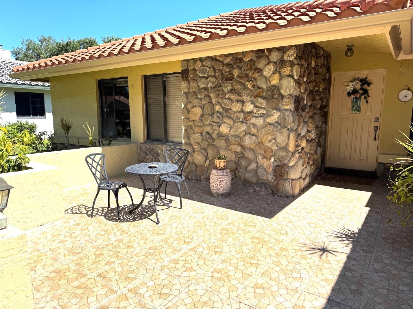 PINE RIDGE - Residential