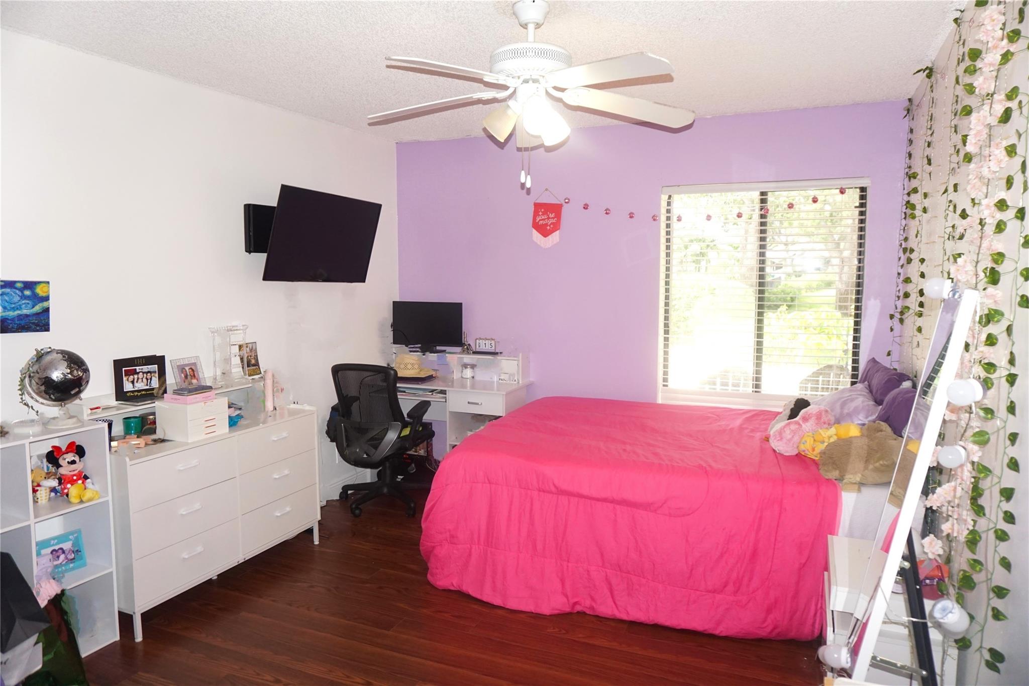 PINE RIDGE - Residential