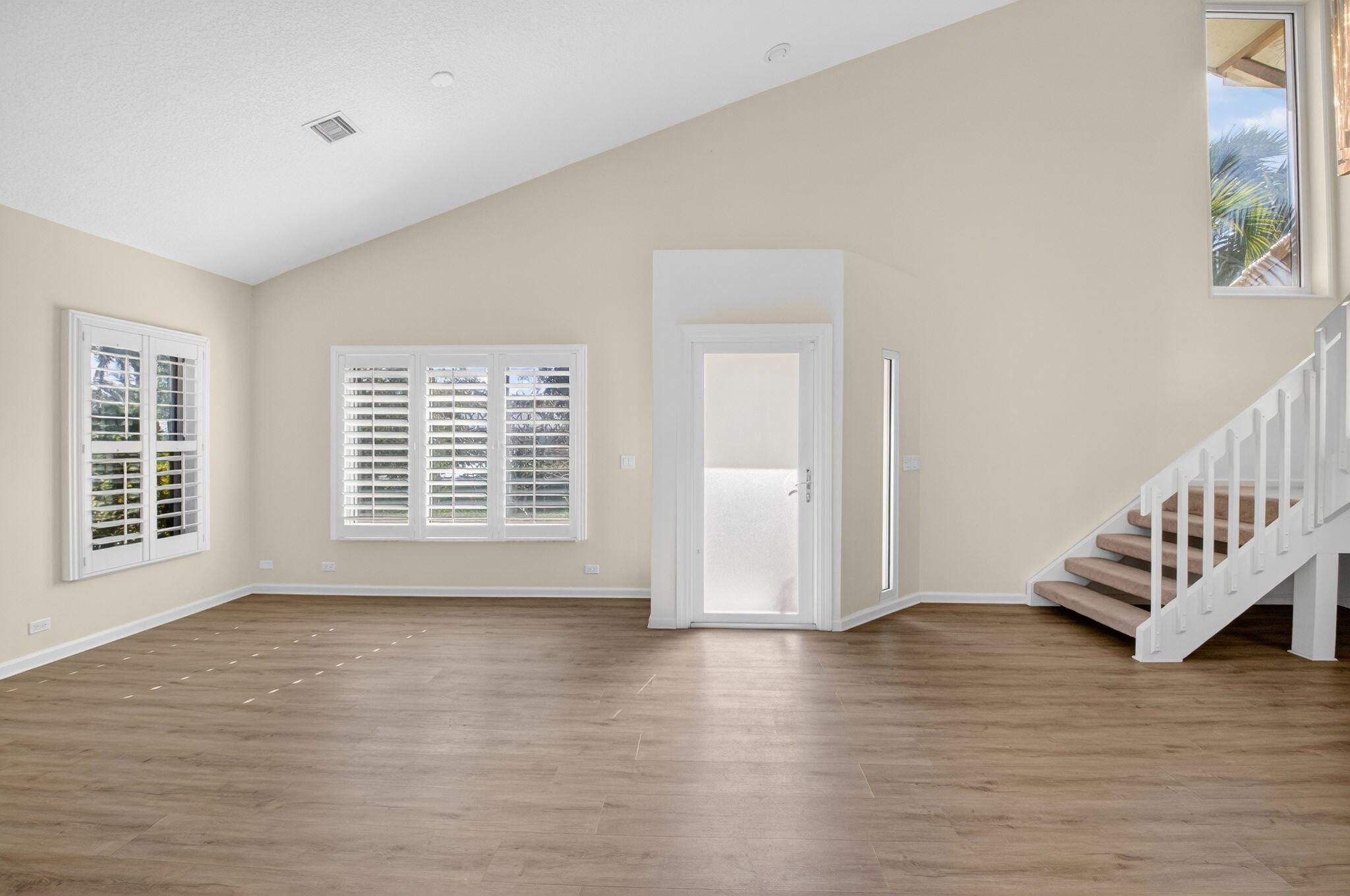 BOCA RATON HILLS SEC 3 - Residential Lease