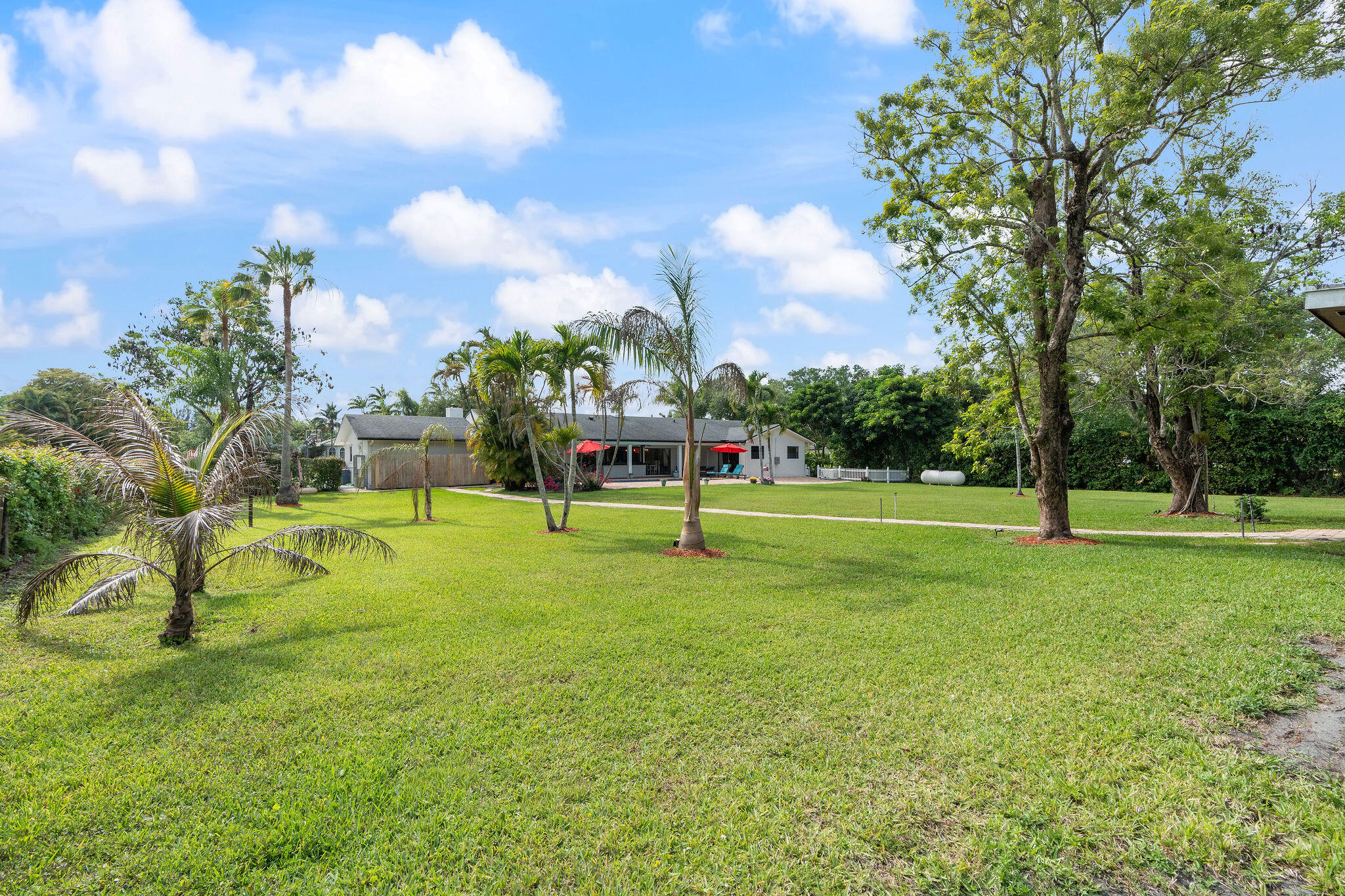 SOUTHWEST RANCHES - Residential