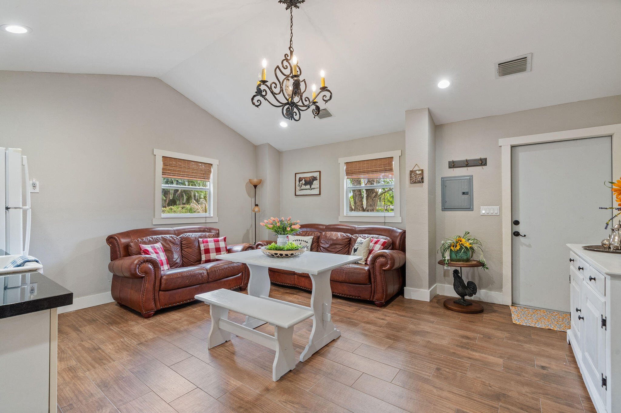 SOUTHWEST RANCHES - Residential