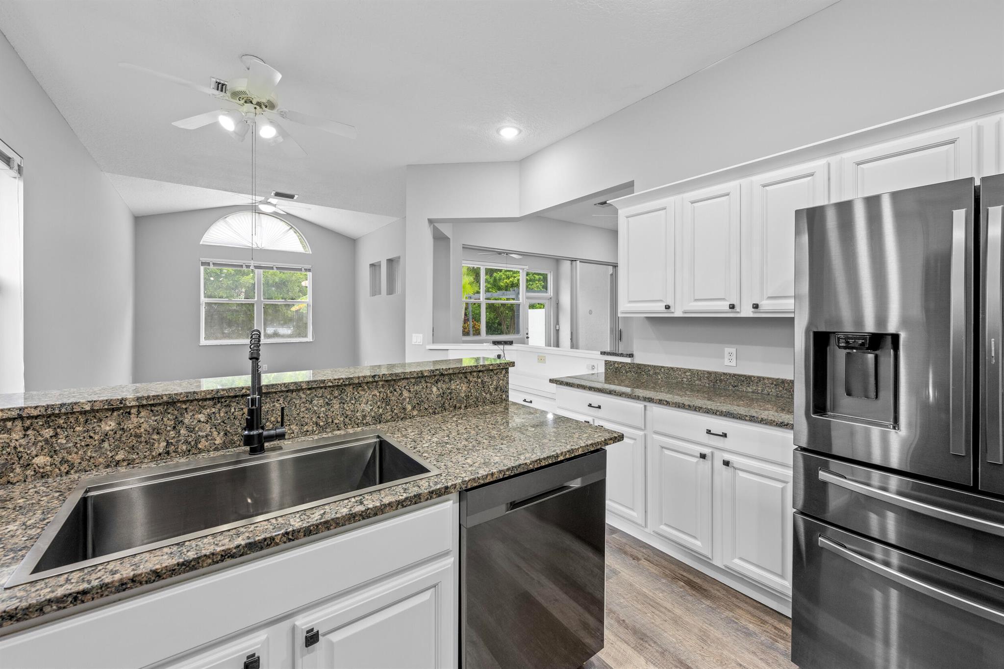 SUMMERFIELD - Residential Lease
