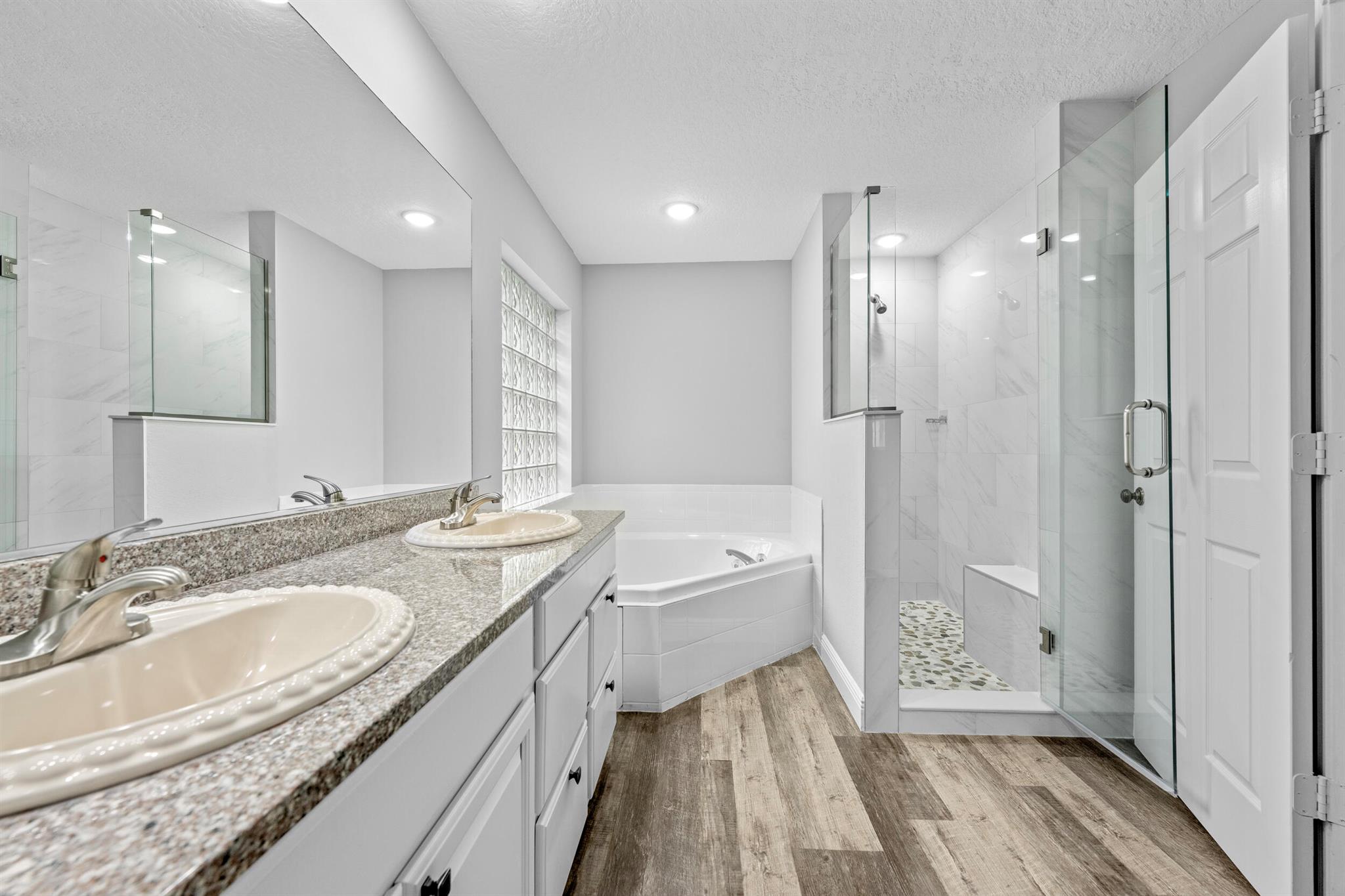 SUMMERFIELD - Residential Lease