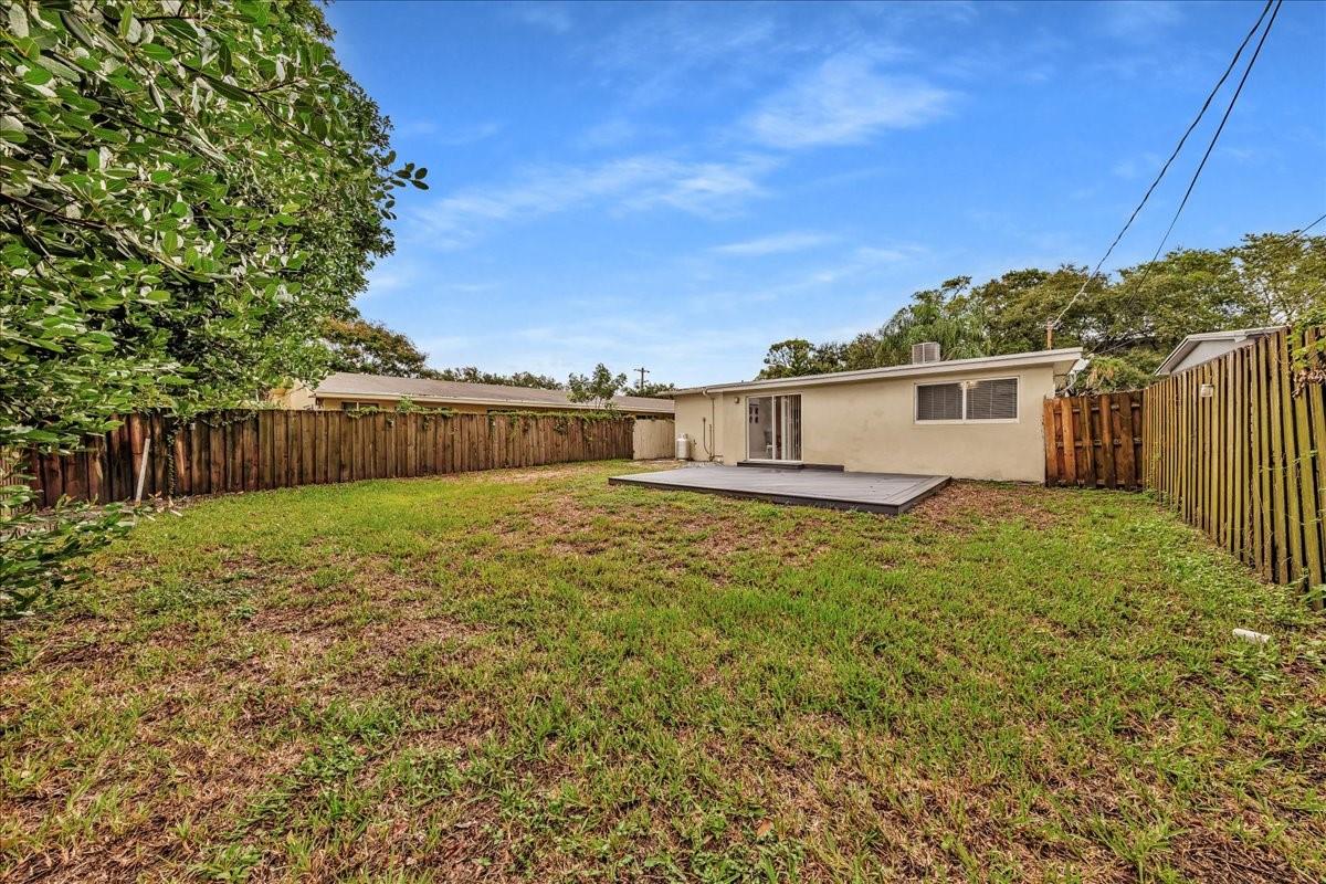 CROISSANT PARK - Residential