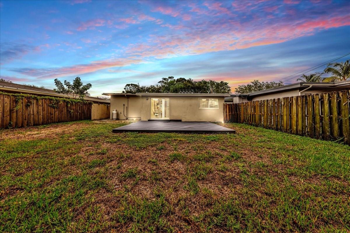 CROISSANT PARK - Residential