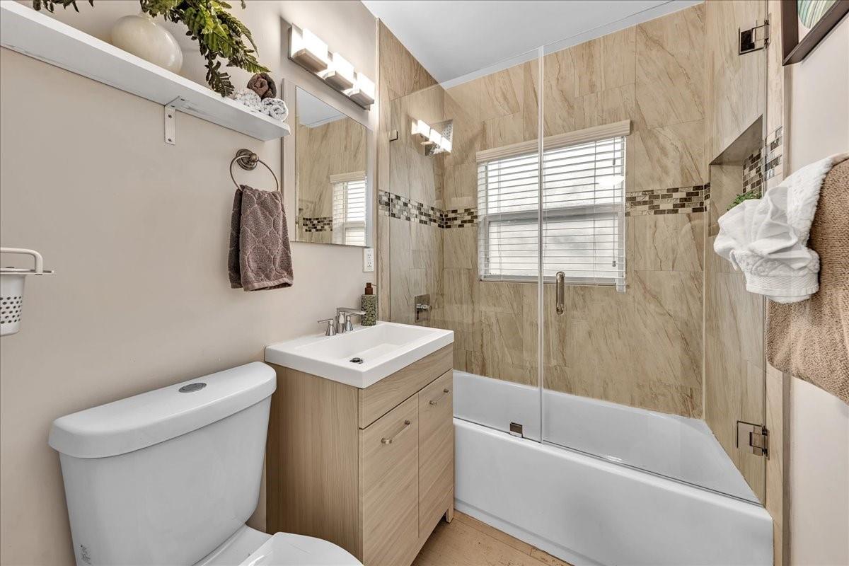 CROISSANT PARK - Residential