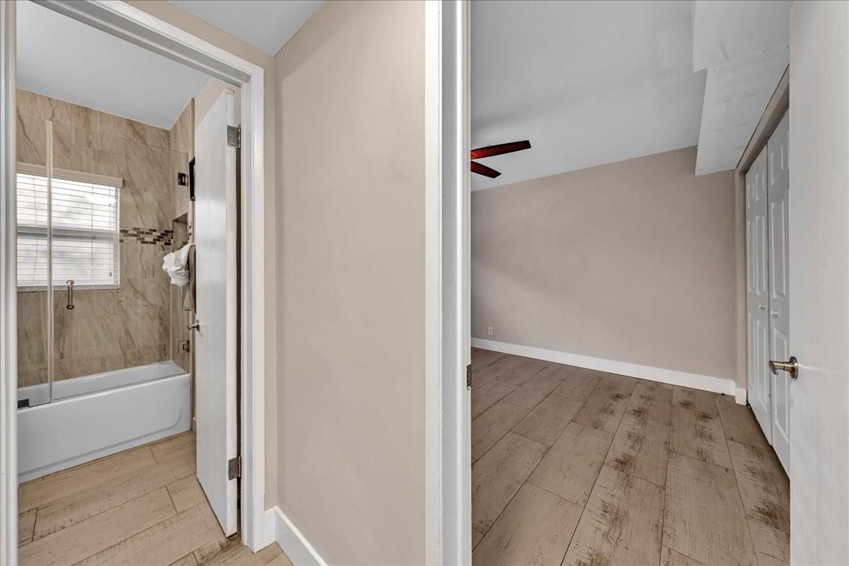 CROISSANT PARK - Residential