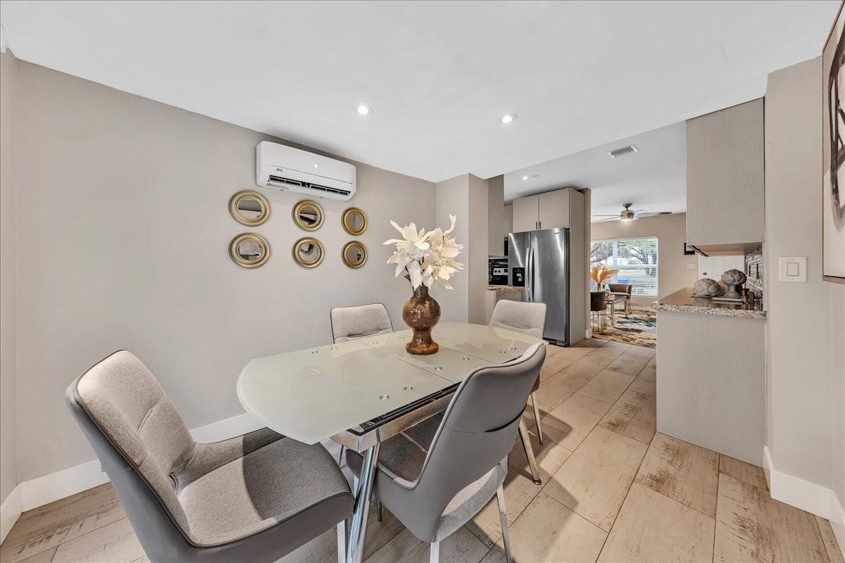 CROISSANT PARK - Residential