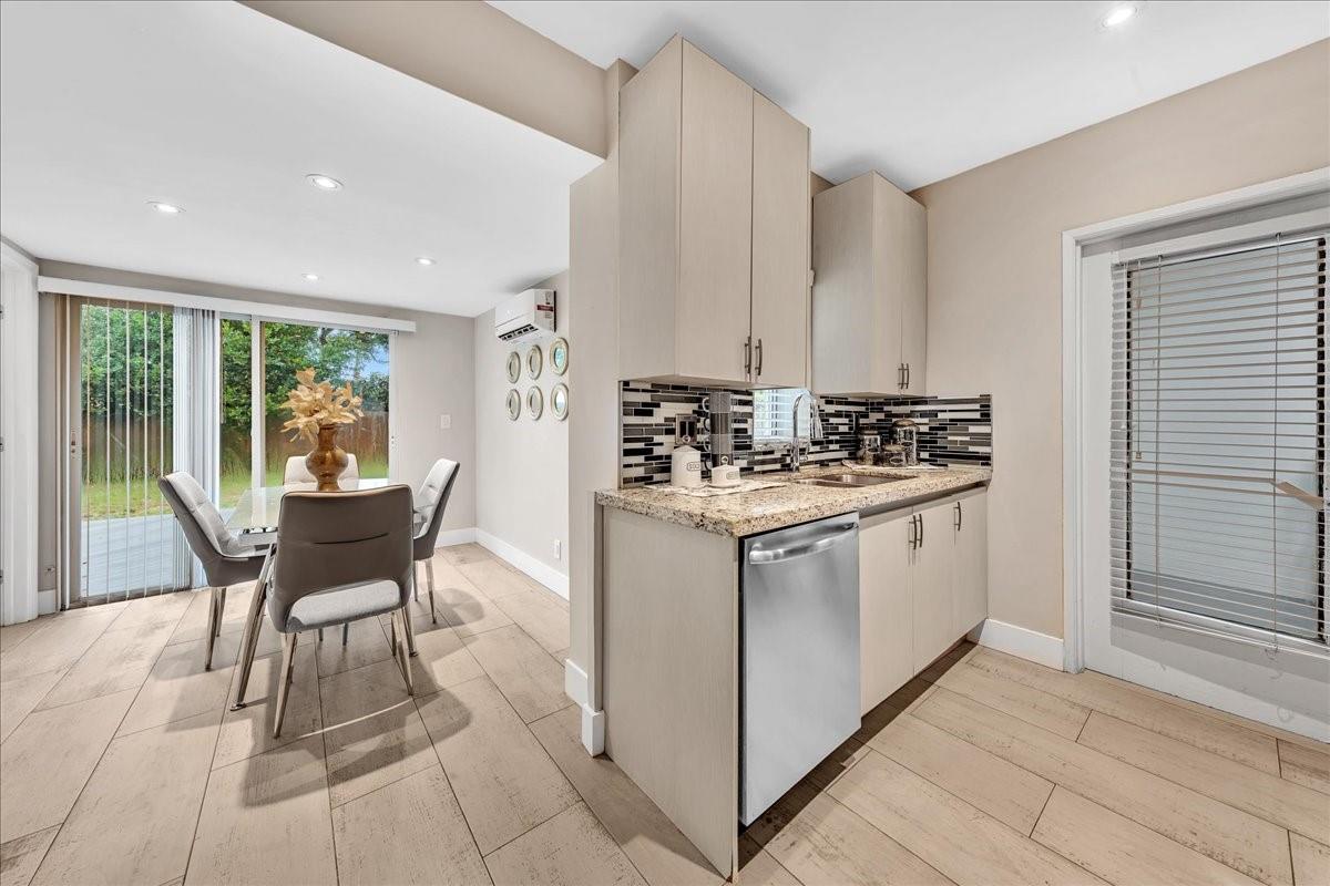 CROISSANT PARK - Residential