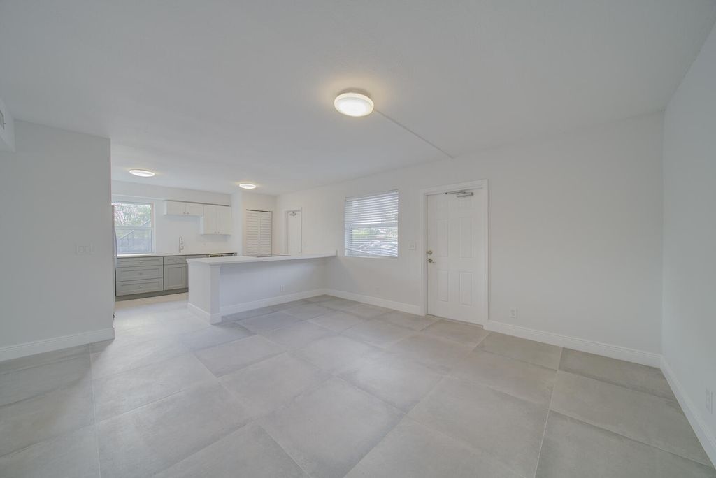Photo of 1613 NE 3rd Avenue #3, Delray Beach, FL 33444 (MLS # R11003401)