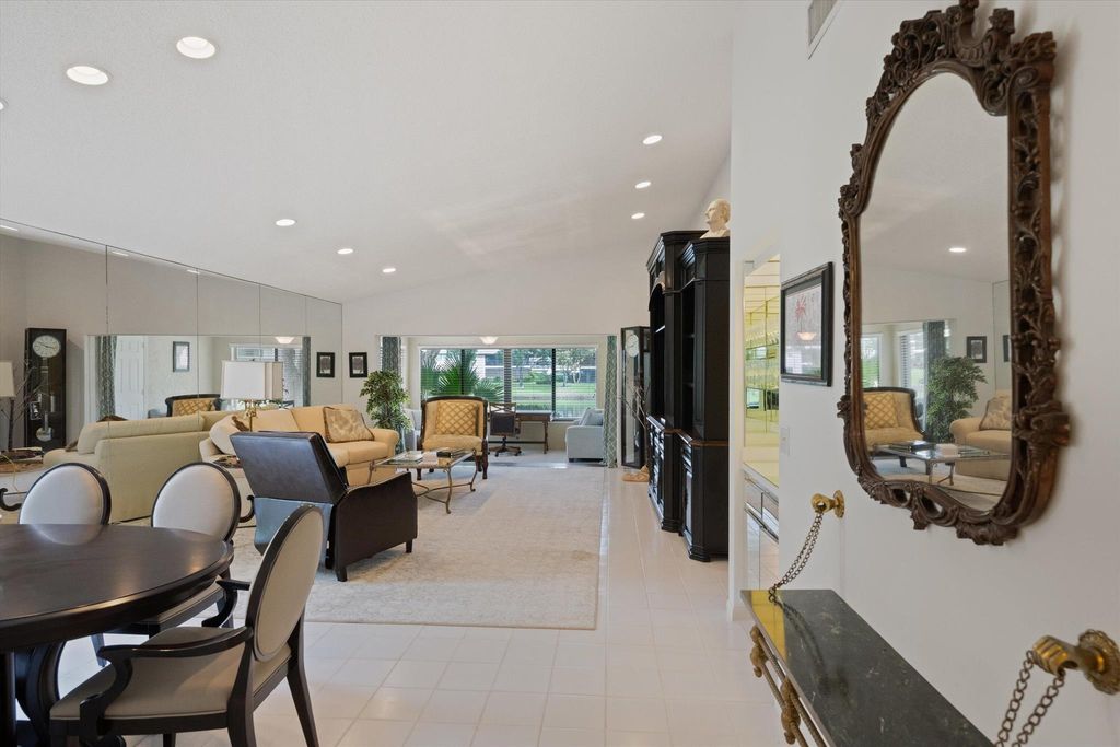 Photo of 24 Westgate Ln, Boynton Beach, FL 33436 (MLS # R11032686)