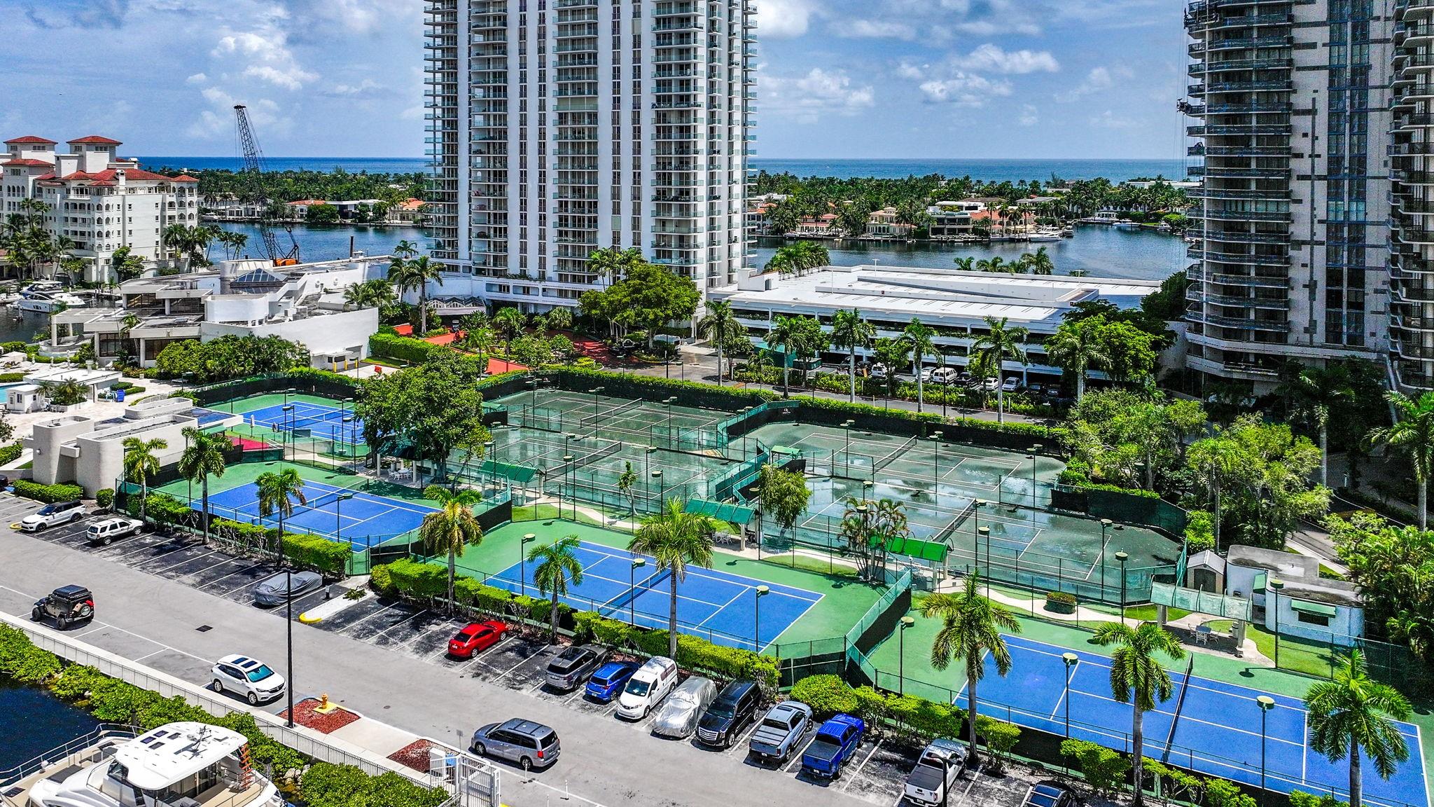TURNBERRY ISLE CONDO - Residential Lease