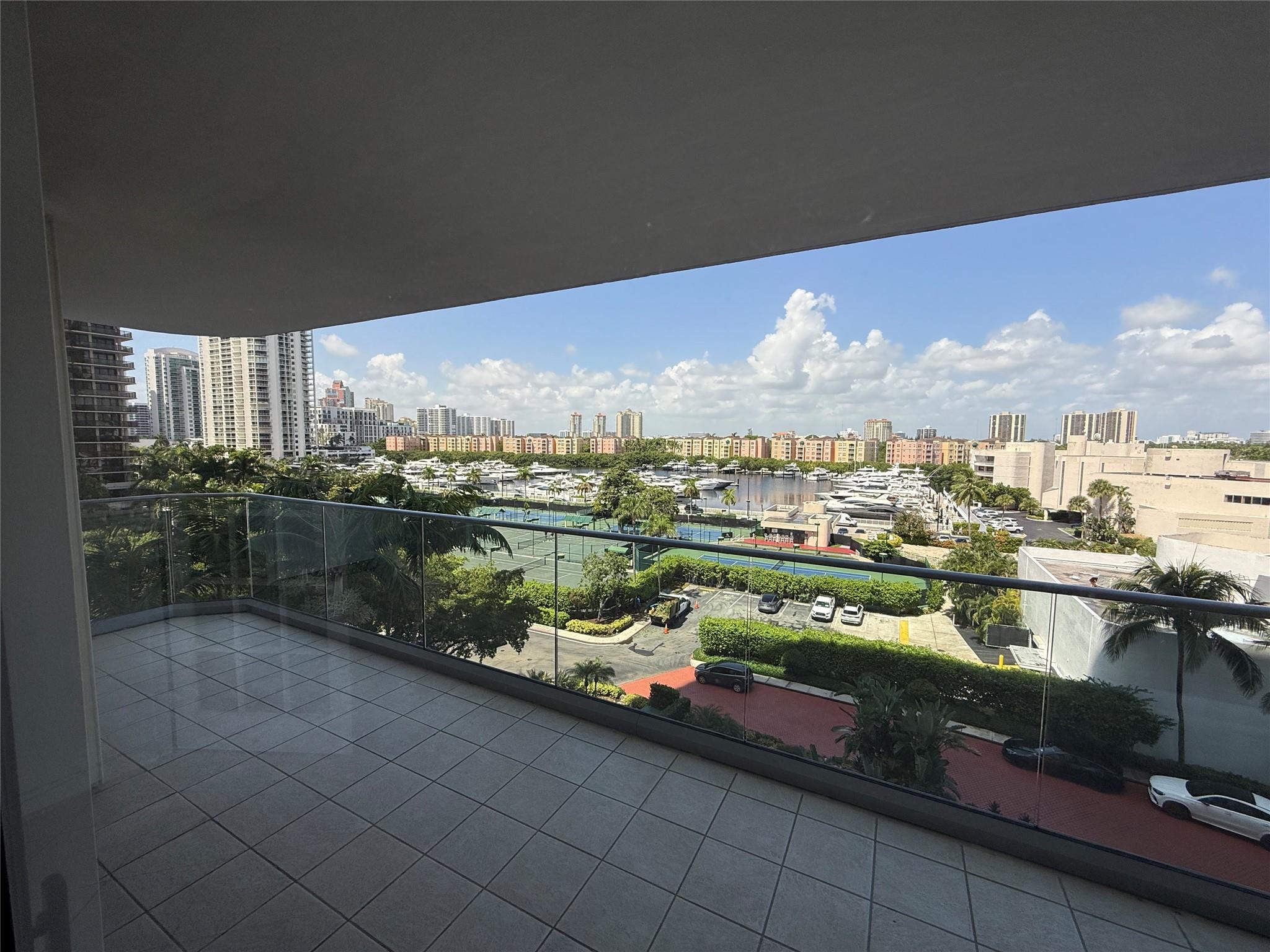 TURNBERRY ISLE CONDO - Residential Lease