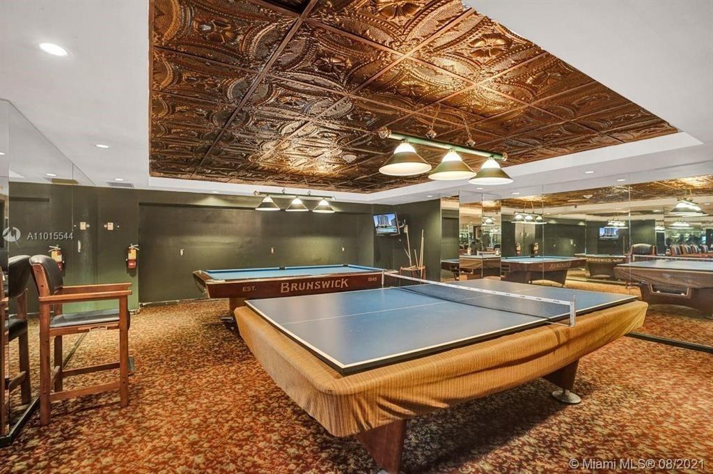 TURNBERRY ISLE CONDO - Residential Lease