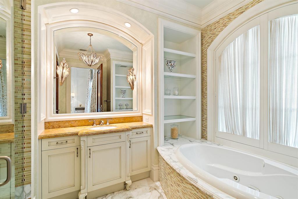 OLD PALM 3 - Residential