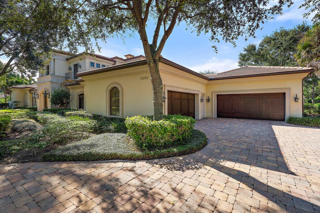 OLD PALM 3 - Residential