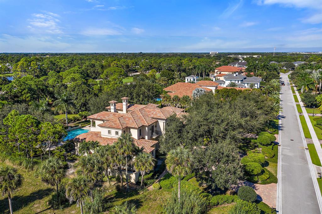 OLD PALM 3 - Residential