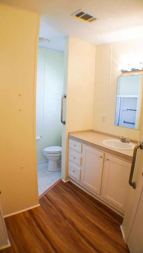 RIDGEWAY - Residential Lease