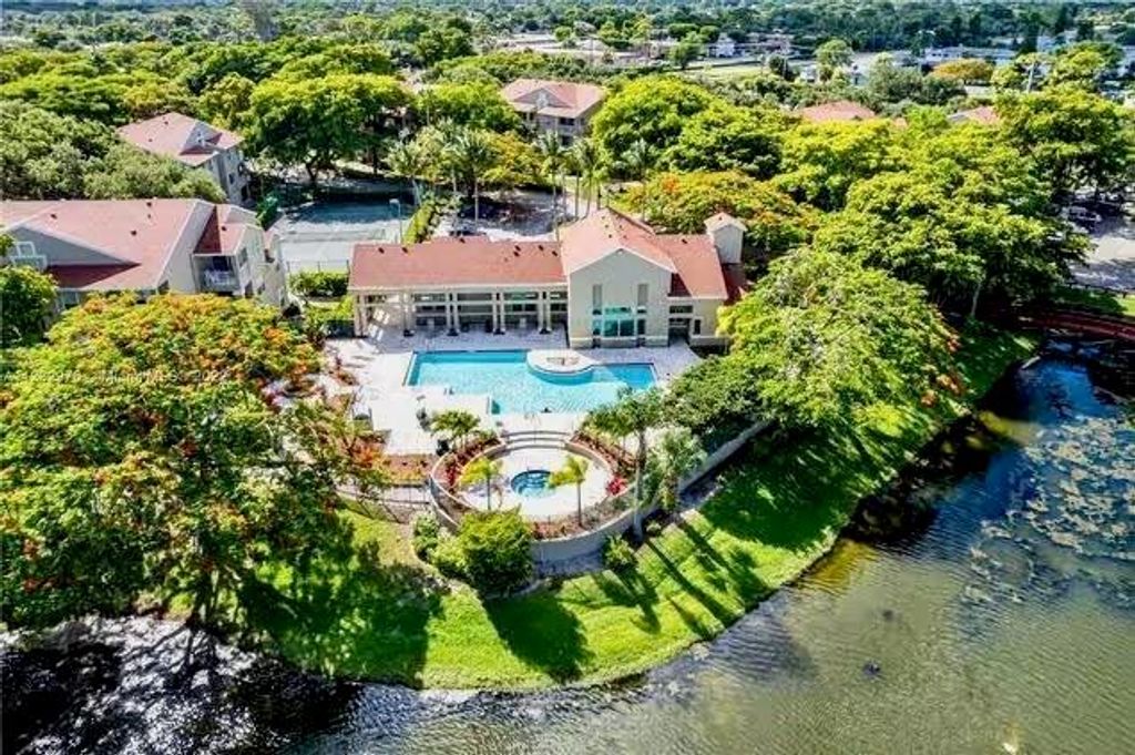 Photo of 1780 Palm Cove Blvd #6-308, Delray Beach, FL 33445 (MLS # F10532336)