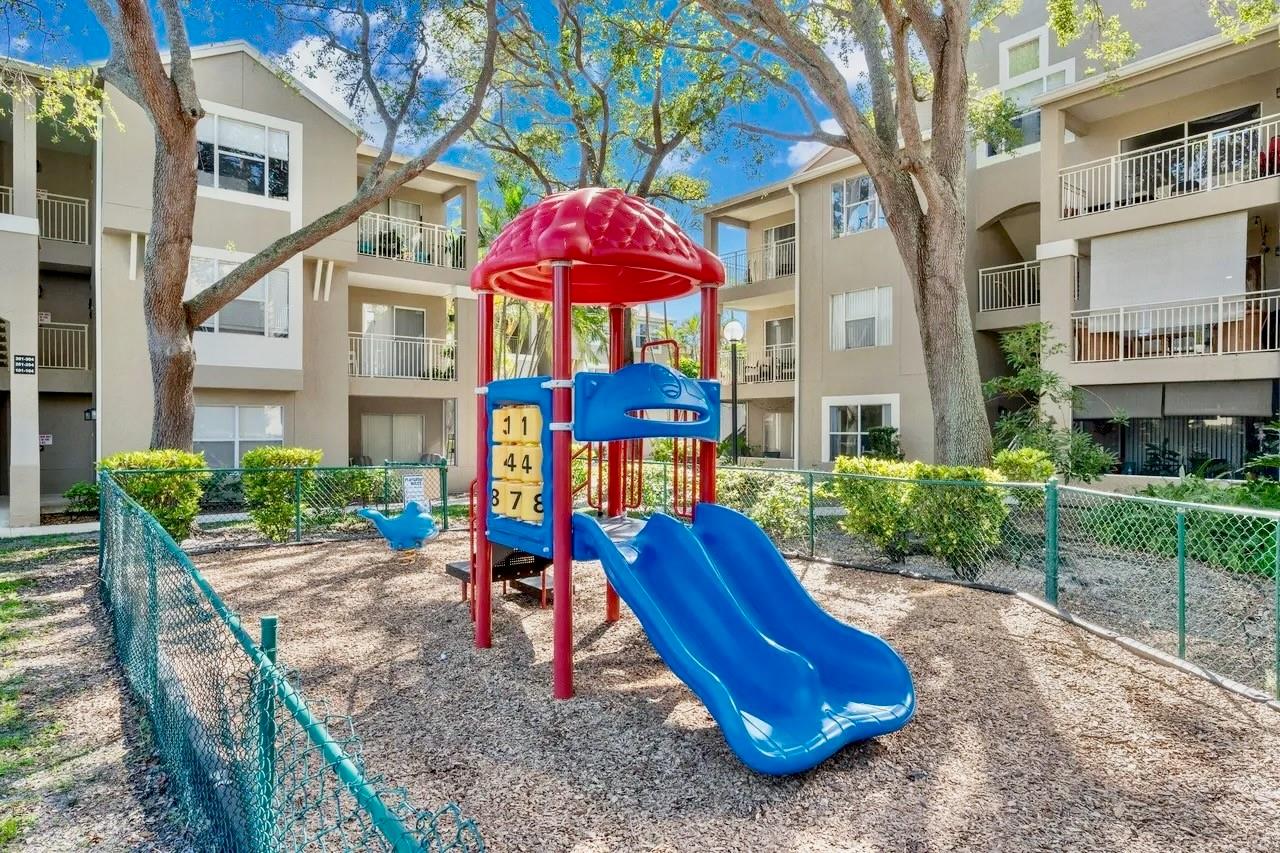 Verano at Delray - Residential