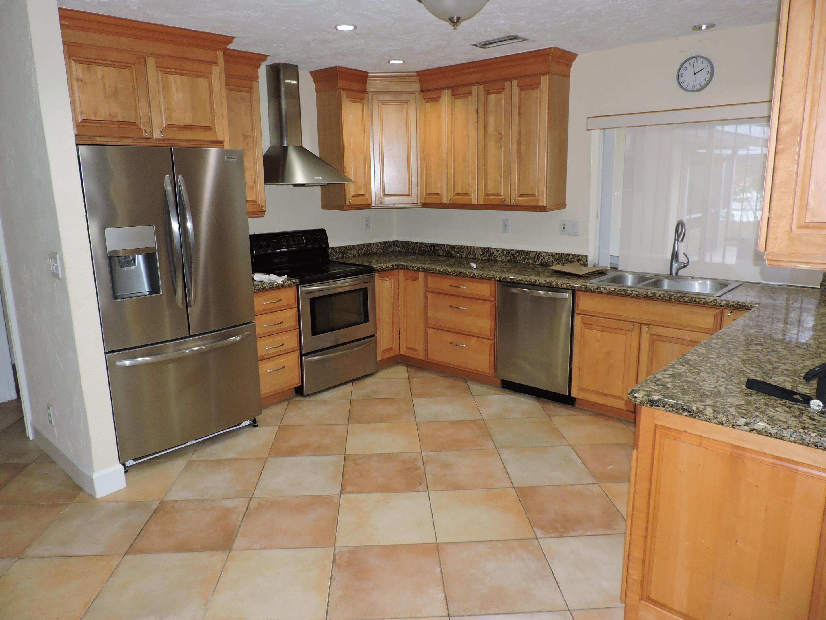 4529 Square Lake Drive