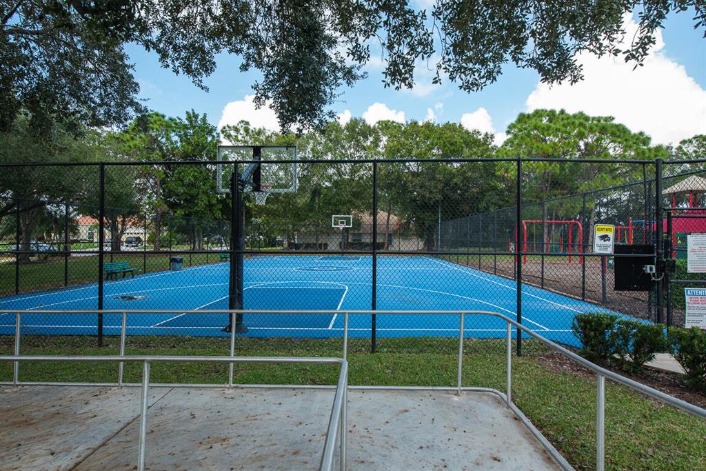 SARATOGA AT ROYAL PALM 1 - Residential