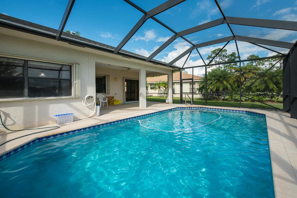 SARATOGA AT ROYAL PALM 1 - Residential